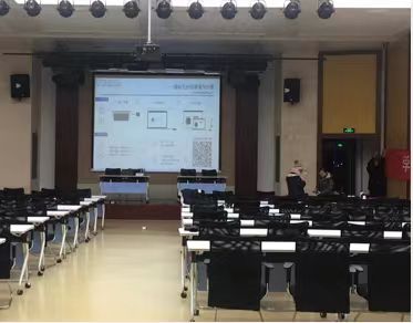 wireless presentation system connect with projector for presentation